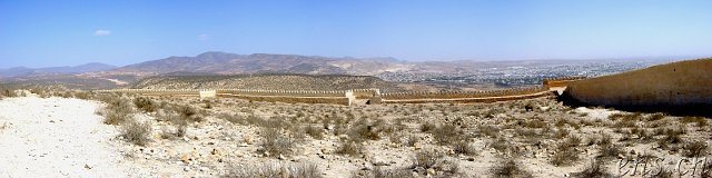  Blick auf die Mauern der Kasbah (Breitbild, 4 Fotos) 