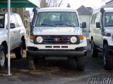  TOYOTA HZJ78 - Buschtaxi 