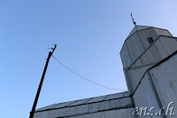 Die Metall-Kirche beim Friedhof in Spitak