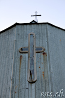 Die Metall-Kirche beim Friedhof in Spitak