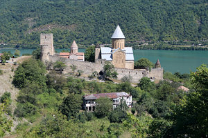 Richtung Stepantsminda / Kasbegi - Georgien