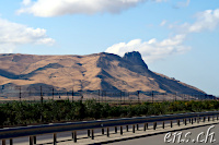 Besh Barmag Mountain
