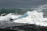  Der schwarze Strand beim Jökulsárlón 