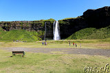  Seljalandsfoss 