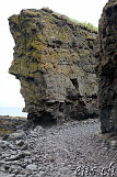  Die Felsen von Skútabjörg 