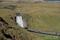 Menschenleerer Skogafoss :)