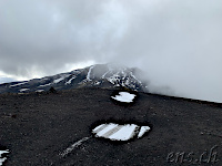 Hekla - blitzartig im Nebel :(
