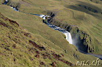 Skogafoss with almost no people ...